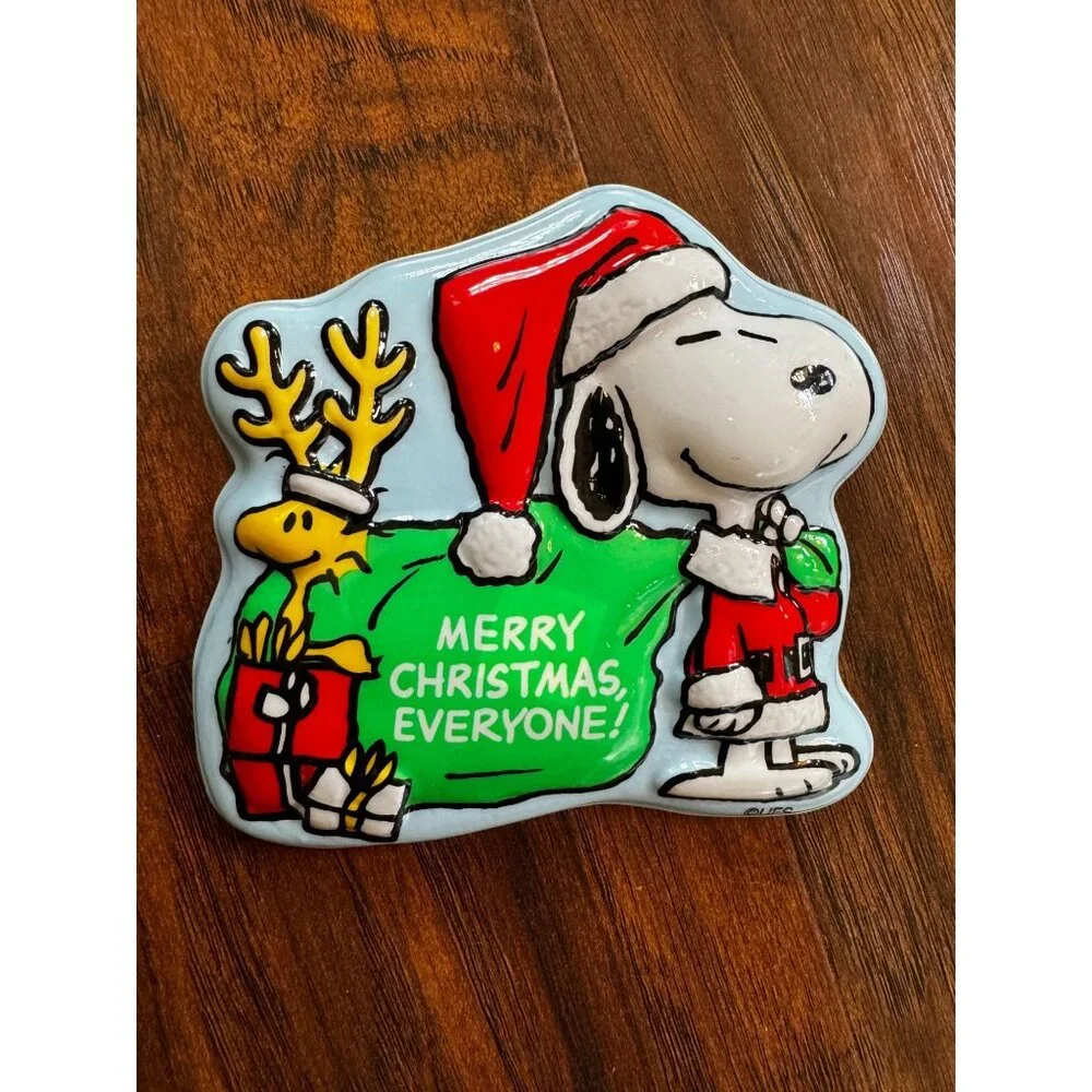 Vintage Merry Christmas Snoopy Peanuts woodstock cake cookie topper 3D plastic